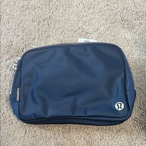 lululemon Everywhere Belt Bag NwT